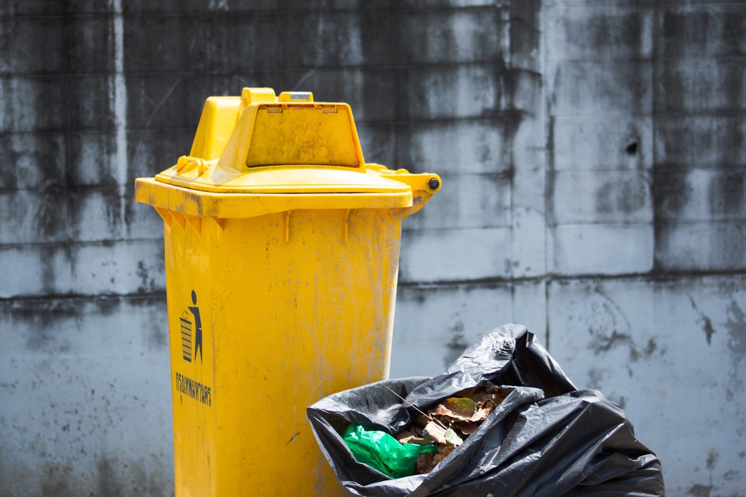 Transform Your Space with Expert Item Clearance